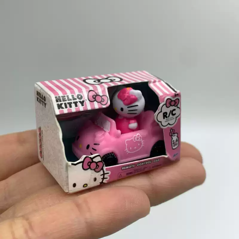 Cartoon Figurine Hello Kitty M - Drone Carrera Rc recension och pris